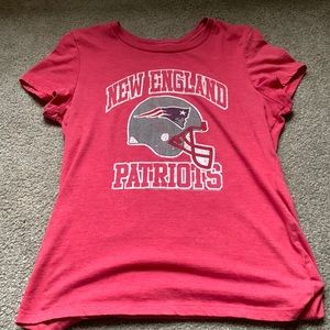 Old Navy New England Patriots T-Shirt Size Medium